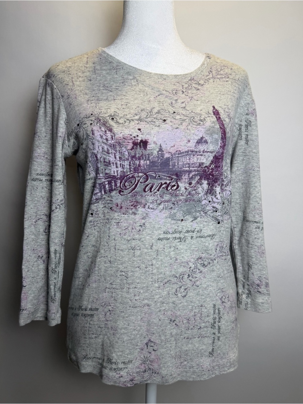 Nicole Miller Light Gray Cotton Paris Graphic Tee with Lavender Accents